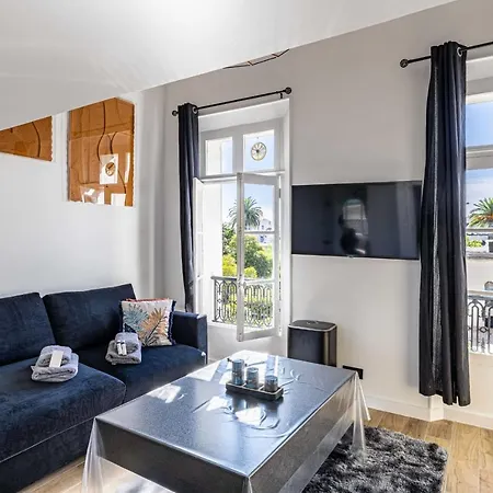 Appartement Quiet - Parking And Secure *